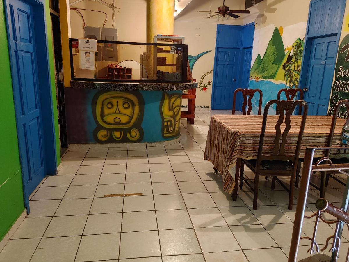 Hotel La Guacamayos La Ceiba Extérieur photo